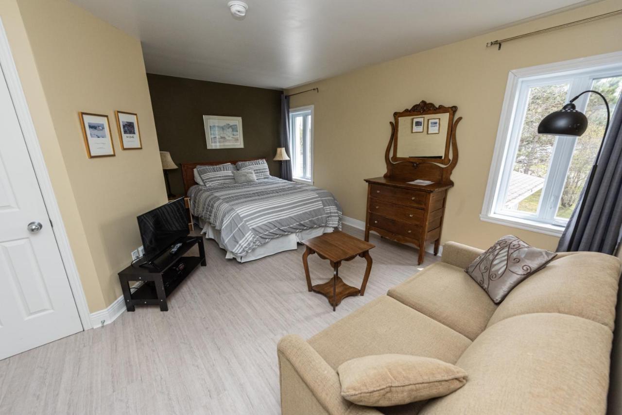 Auberge Beausejour Les Eboulements Екстер'єр фото
