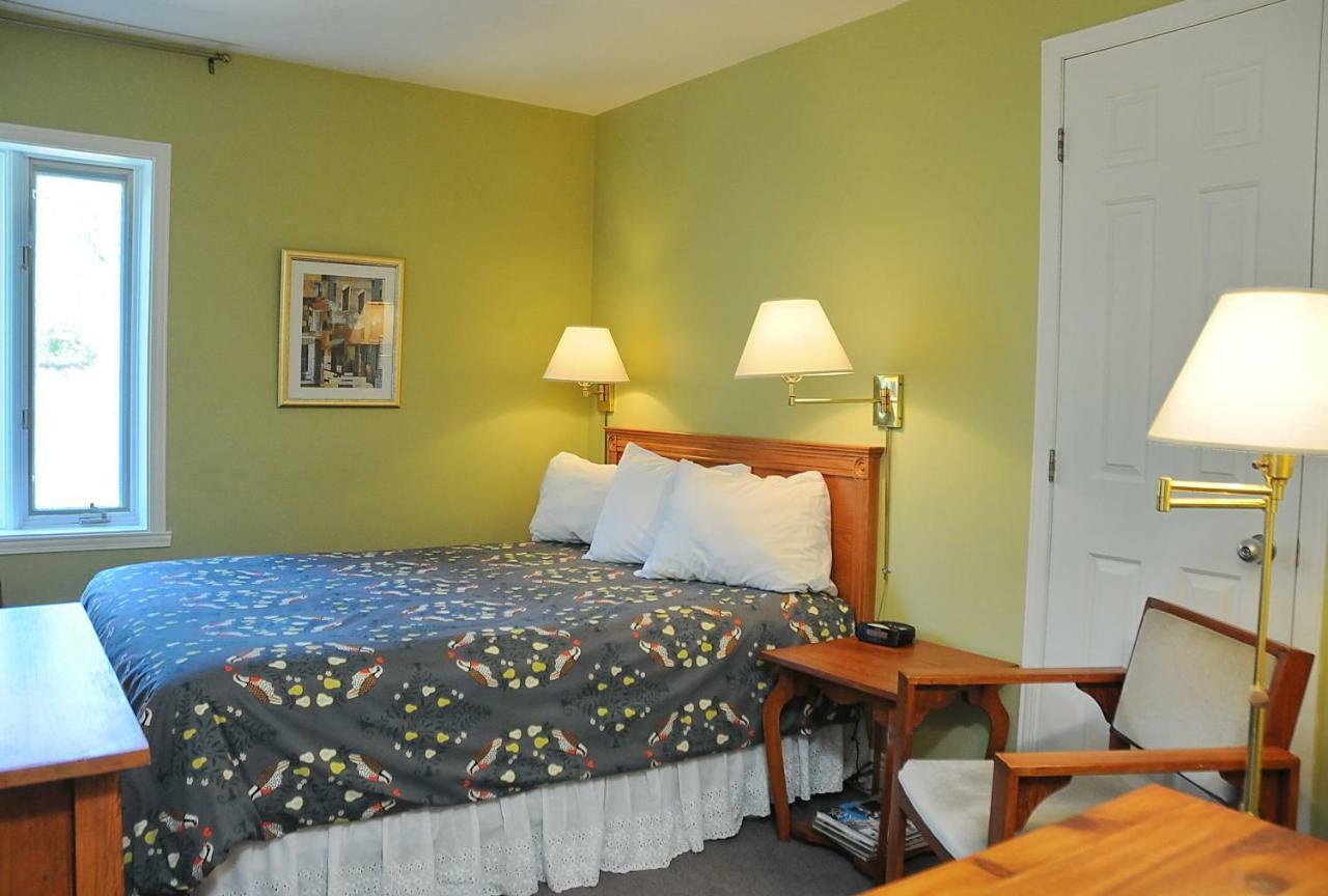 Auberge Beausejour Les Eboulements Екстер'єр фото