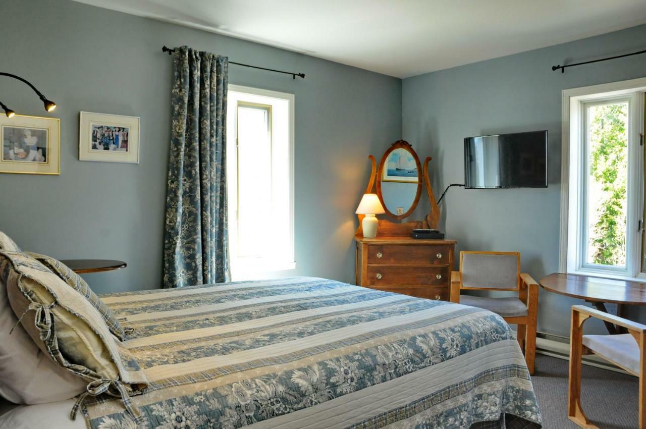 Auberge Beausejour Les Eboulements Екстер'єр фото