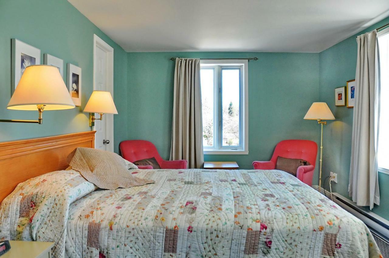 Auberge Beausejour Les Eboulements Екстер'єр фото
